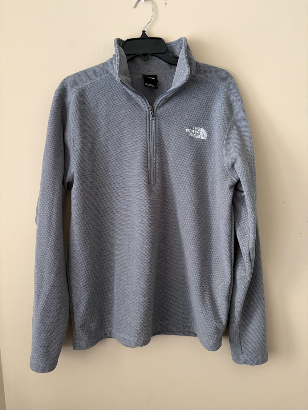 The North Face Men's Light Gray 3/4 Zip Pullover Sweater Sz. L